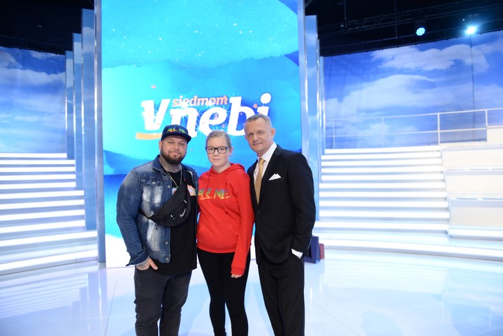 V7N Kali, Lianka, Vilo